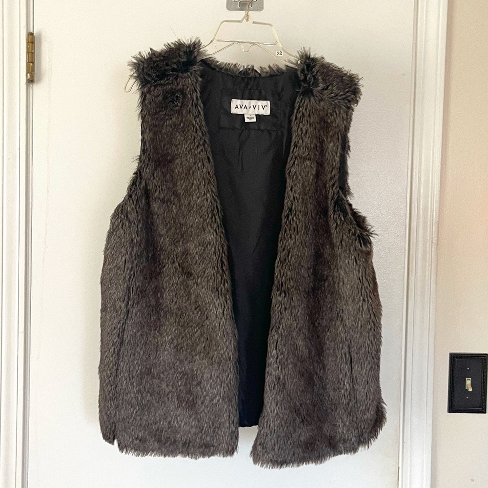 AVA & VIV Fur Vest XL